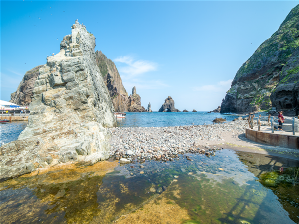 [포항영일만신항] 울릉도 독도4일 ＜대형크루즈/선박텔/라페루즈리조트/육로A,B코스/올식사포함＞