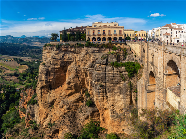 스페인/포르투갈 9일 ＜파라도르+5성1박/고속열차이동/아그바타워/플라멩코쇼/몬세랏케이블카(편도)＞